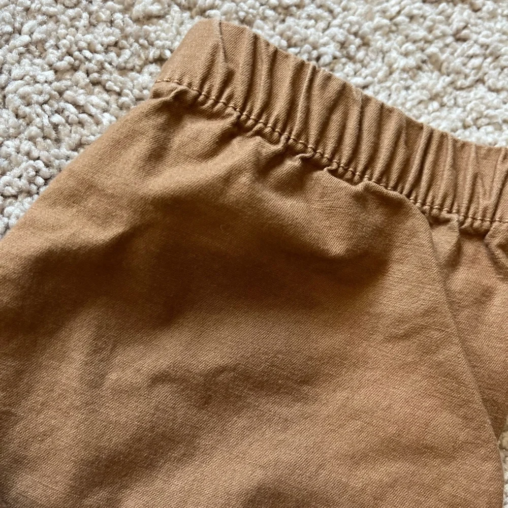 GAP kids tan